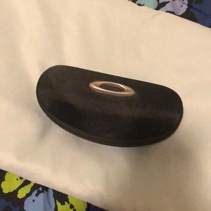 Oakley case and Lenses